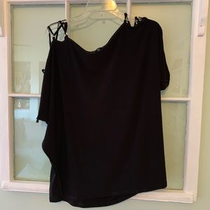 Cold shoulder top